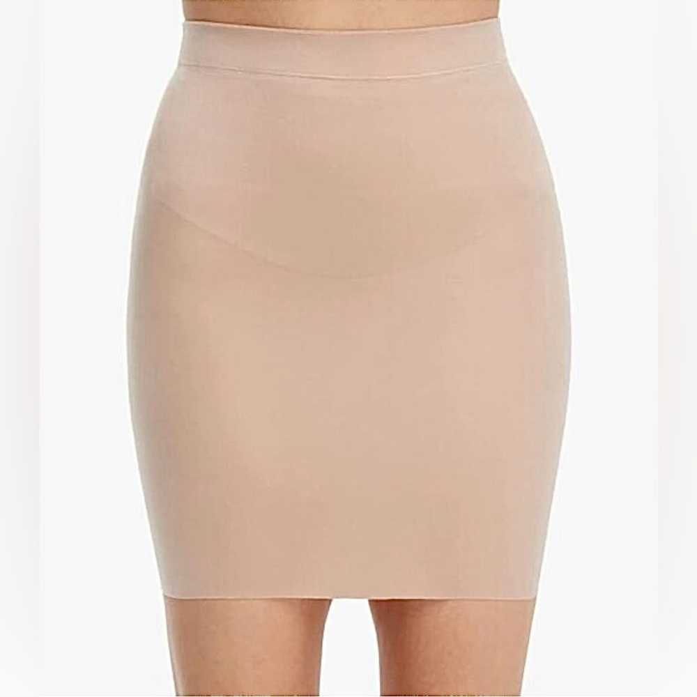 SPANX Shapewear Sculpting Half Slip Skirt Womens Size XL In Nude